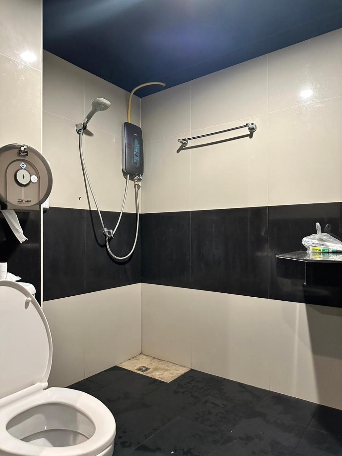 New Warm Light Hostel 치앙마이 외부 사진