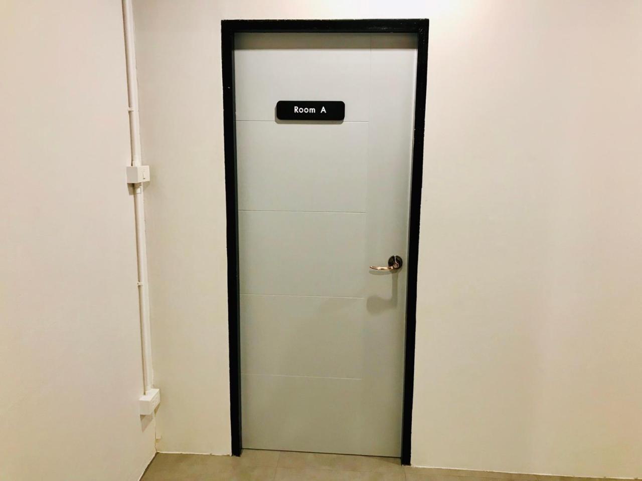 New Warm Light Hostel 치앙마이 외부 사진